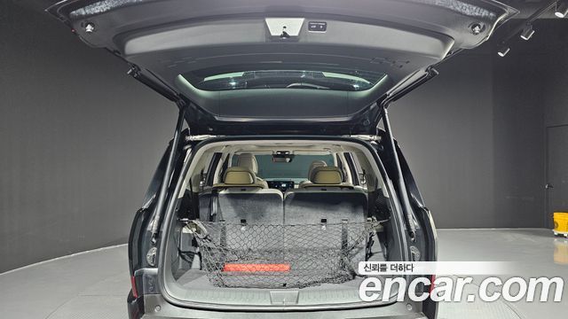 Hyundai Santafe 2025 — photo 26