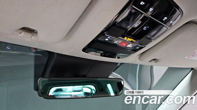 Hyundai Santafe 2025 — photo 35