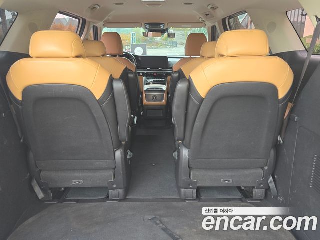 Kia Canival 2021 — photo 20