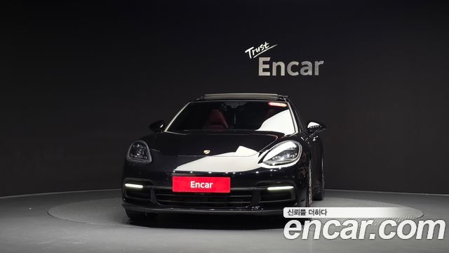 Porsche Panamera 2018 — photo 3