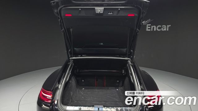 Porsche Panamera 2018 — photo 33