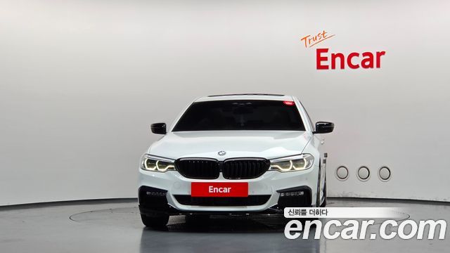 BMW 5-Series 2018 — photo 3