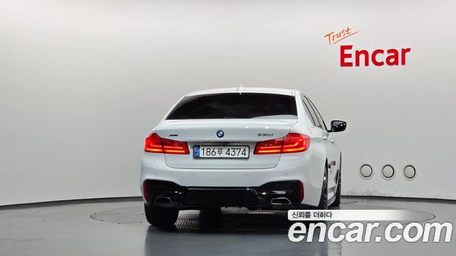 BMW 5-Series 2018 — photo 4