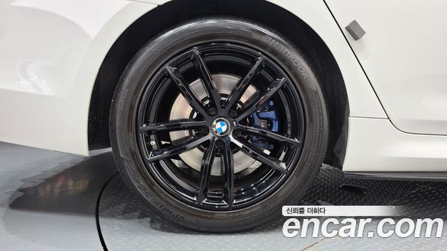 BMW 5-Series 2018 — photo 5