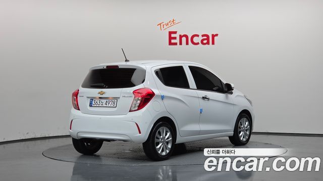 Chevrolet Korea Spark 2022 — photo 2