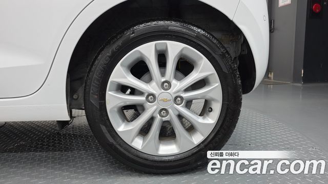 Chevrolet Korea Spark 2022 — photo 30