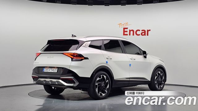 Kia Sportage 2023 — photo 2