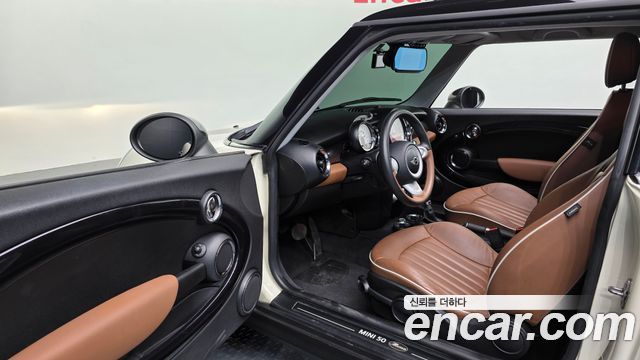 Mini Cooper 2010 — photo 10
