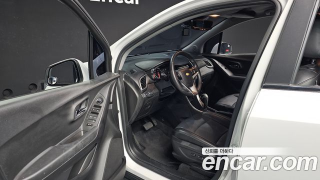 Chevrolet Korea Trax 2018 — photo 13