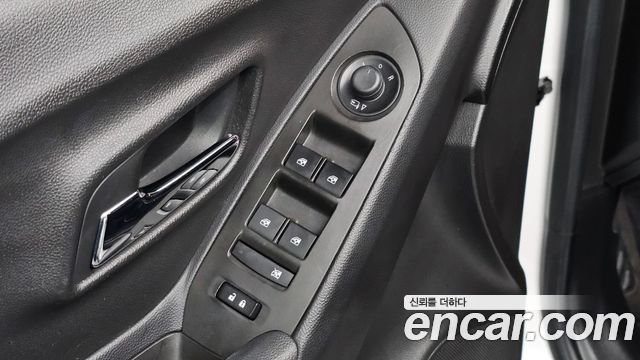 Chevrolet Korea Trax 2018 — photo 28