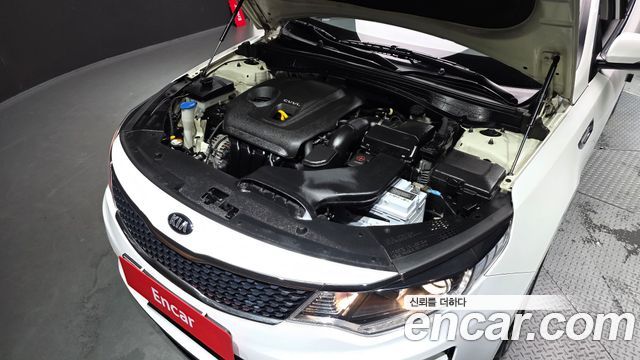 Kia K5 2016 — photo 6