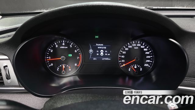 Kia K5 2016 — photo 8