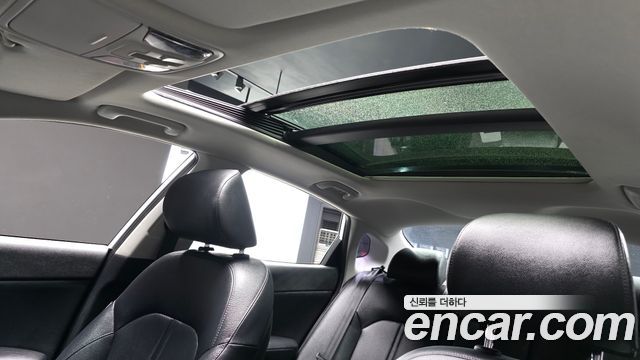 Kia K5 2016 — photo 20