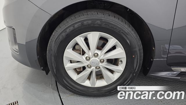Kia Canival 2016 — photo 5