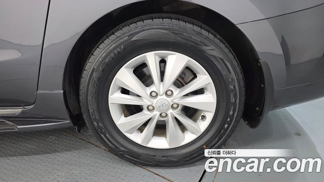 Kia Canival 2016 — photo 7