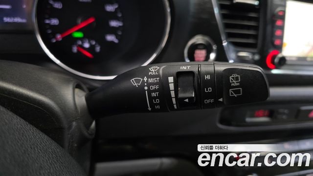 Kia Canival 2016 — photo 28