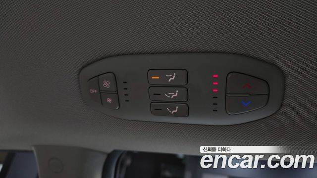 Kia Canival 2016 — photo 30