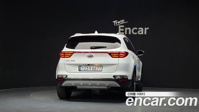 Kia Sportage 2019 — photo 4