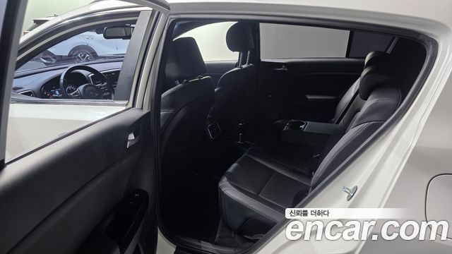 Kia Sportage 2019 — photo 11