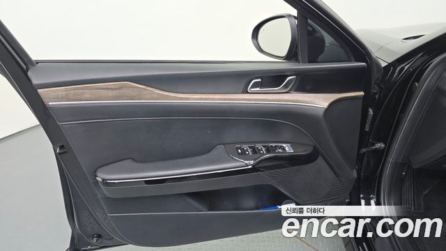 Kia K5 2022 — photo 14
