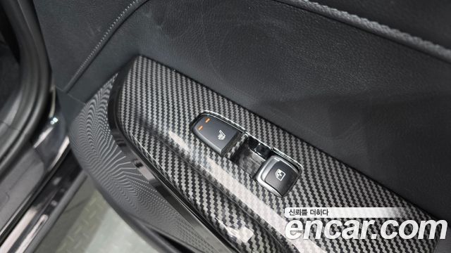 Kia K5 2022 — photo 28