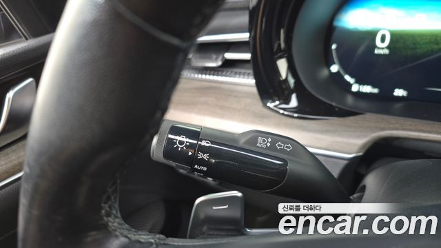 Kia K5 2022 — photo 29
