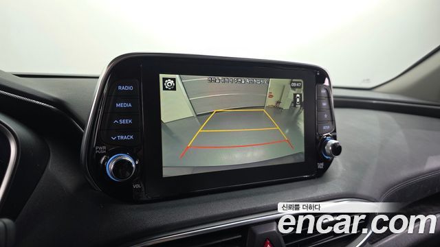 Hyundai Santafe 2019 — photo 15