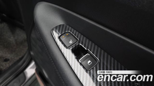 Hyundai Santafe 2019 — photo 18