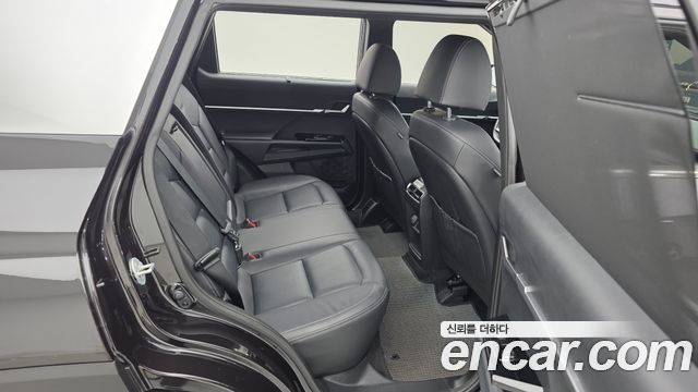 KG Mobility Torres 2023 — photo 12