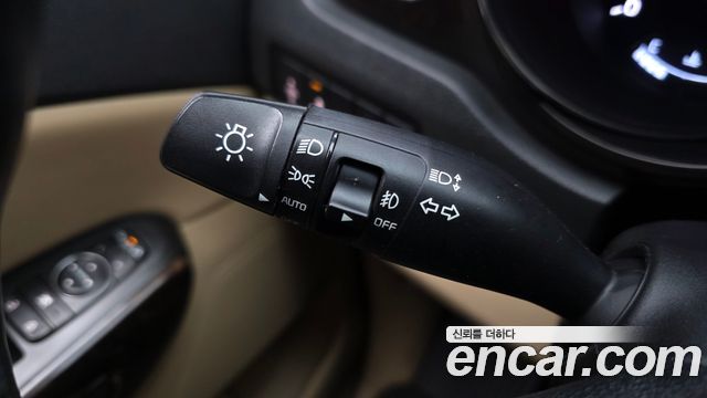 Kia Canival 2019 — photo 24