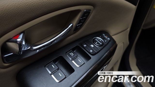 Kia Canival 2019 — photo 25