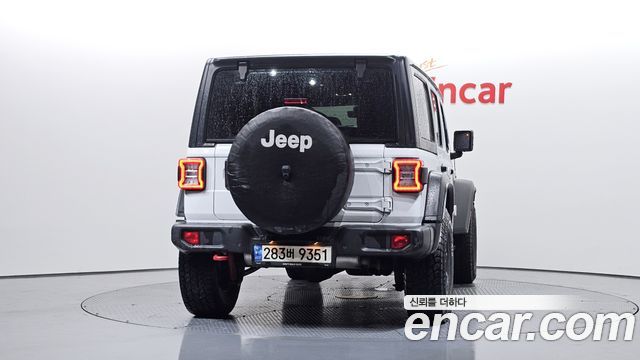 Jeep Wrangler 2021 — photo 4