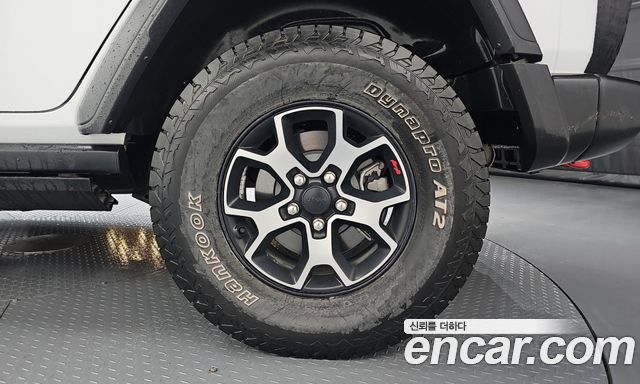 Jeep Wrangler 2021 — photo 7