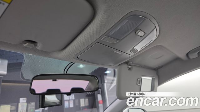Hyundai AVANTE 2018 — photo 27
