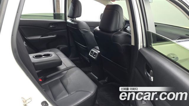 Honda CR-V 2016 — photo 12