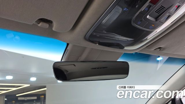 Genesis G80 2022 — photo 17