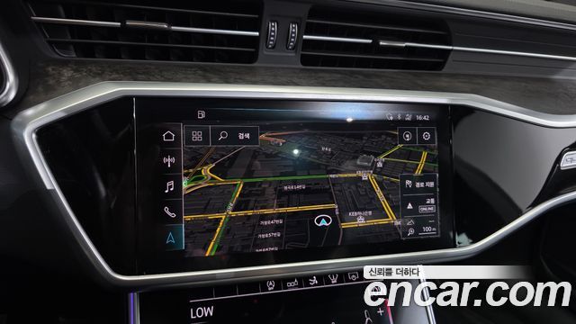 Audi A7 2020 — photo 20