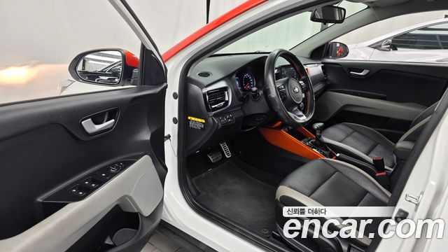Kia Stonic 2019 — photo 10