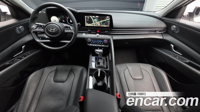 Hyundai AVANTE 2025 — photo 10