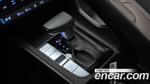 Hyundai AVANTE 2025 — photo 12