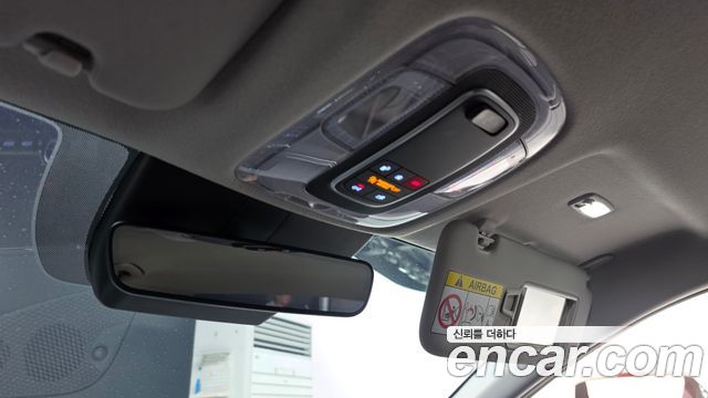 Hyundai AVANTE 2025 — photo 24