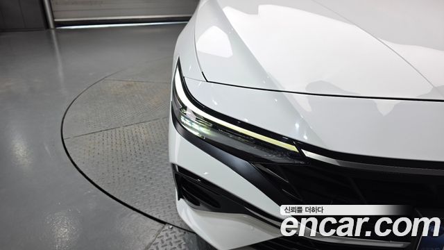 Hyundai AVANTE 2025 — photo 8