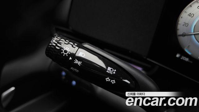 Hyundai AVANTE 2025 — photo 29