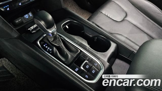 Hyundai Santafe 2020 — photo 12