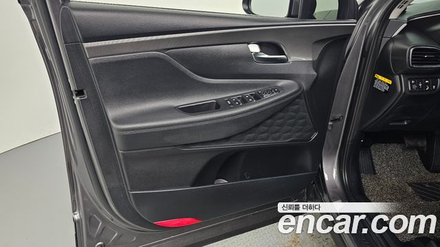 Hyundai Santafe 2020 — photo 14