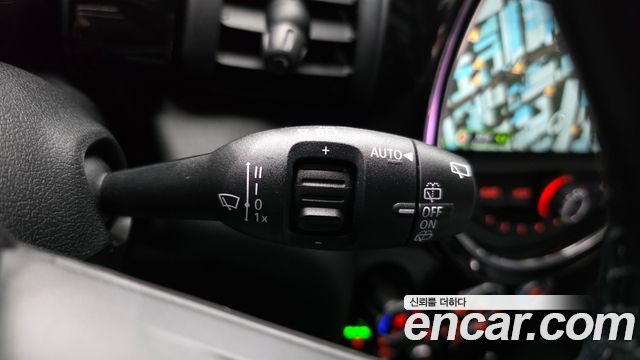 Mini Cooper 2018 — photo 27