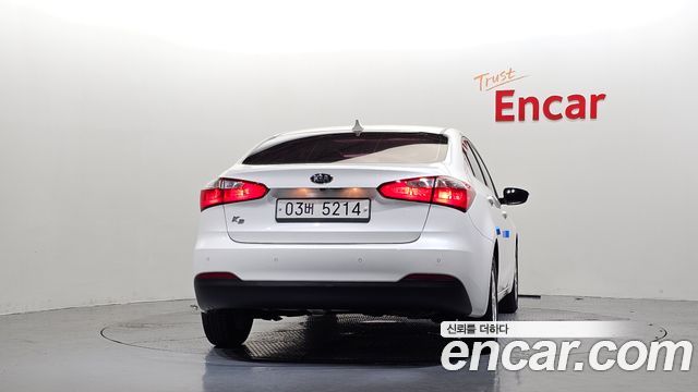 Kia K3 2015 — photo 4