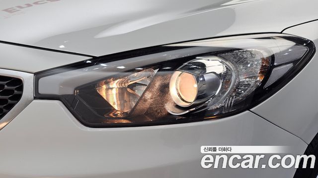 Kia K3 2015 — photo 8