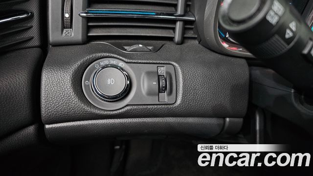 Chevrolet Korea Malibu 2015 — photo 24