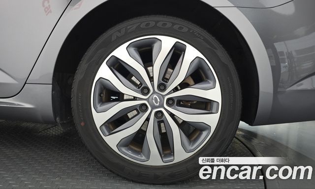 Renault Korea SM6 2016 — photo 7